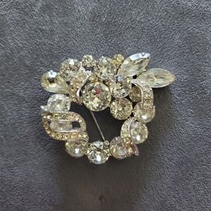 Eisenberg ice brooch